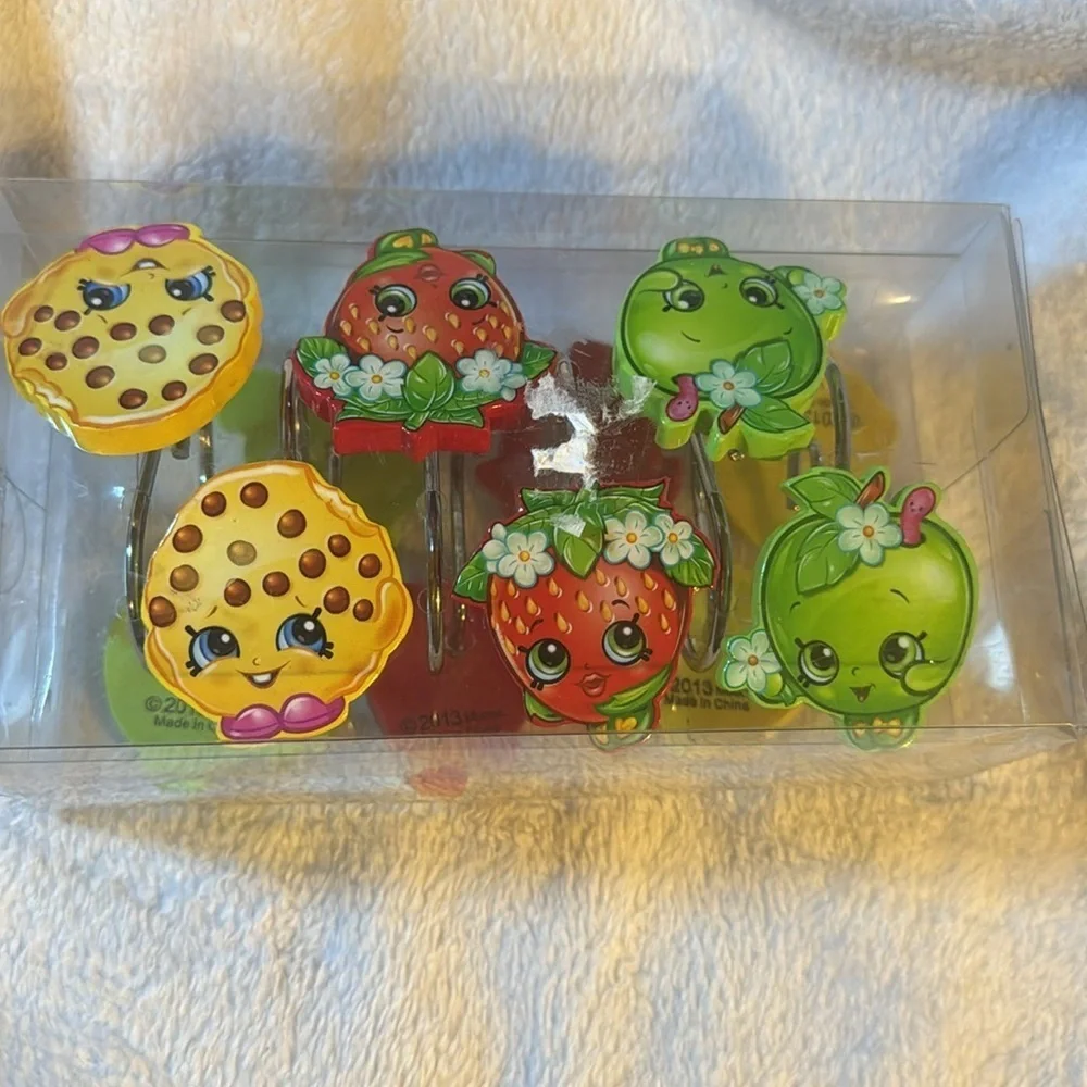 Fun Set of Fruity Shower Curtain Hooks- Set of 12 NIB